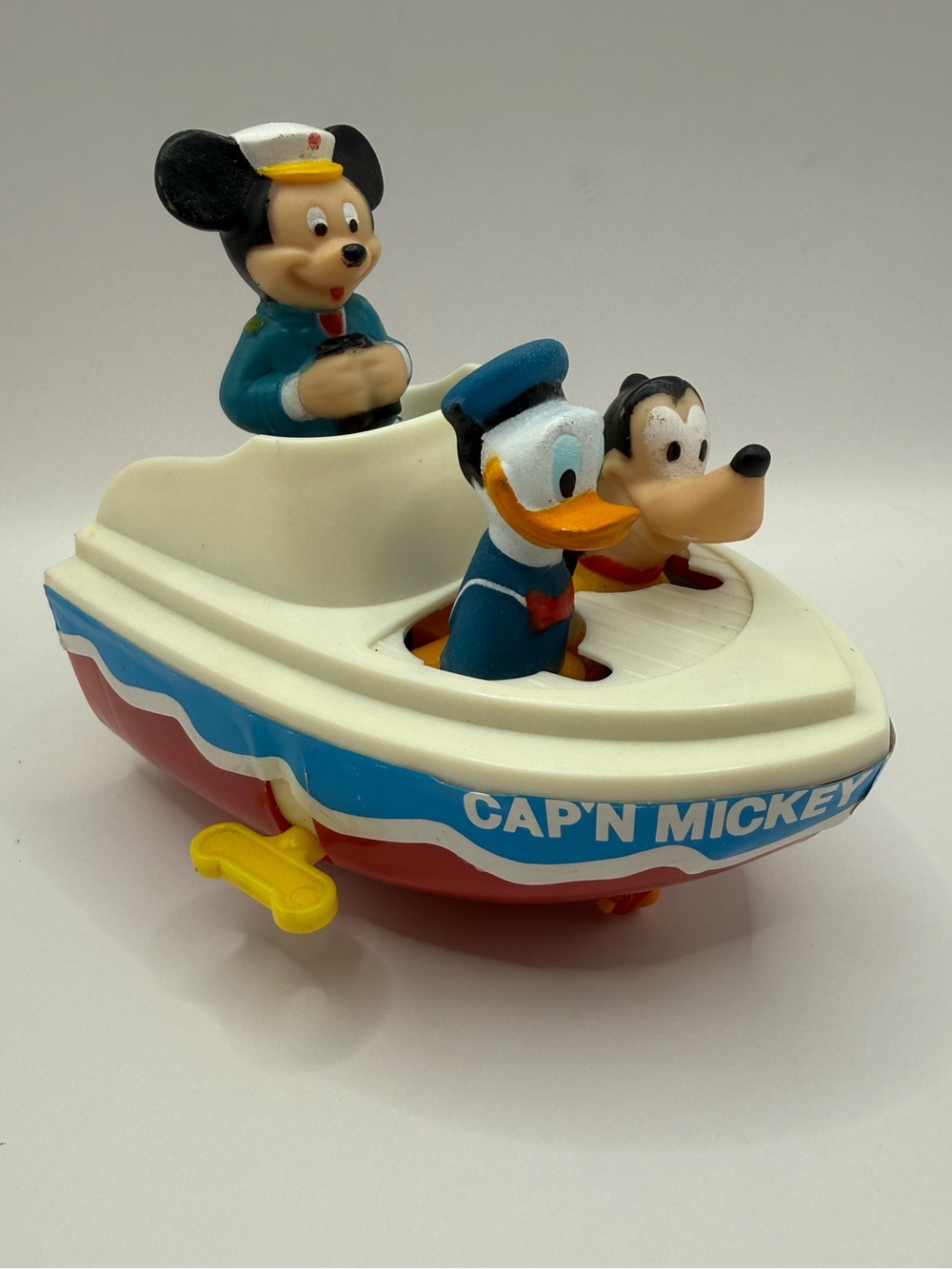 Vintage Disney Illco Cap'n Mickey Wind Up Motorboat Toy Goofy 1970s Works
